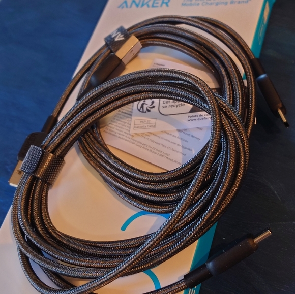 ANKER 2pack Series 3 USB-A to USB-C 6 foot cables, NIB NWT - Picture 6 of 7